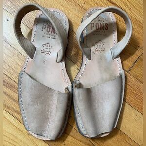 Pons avarcas classic style sandals size 8